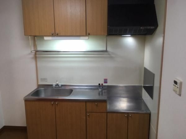 �y�L�b�`���z�@