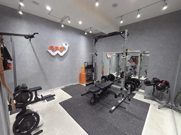 �y�����E���r���O�z�@