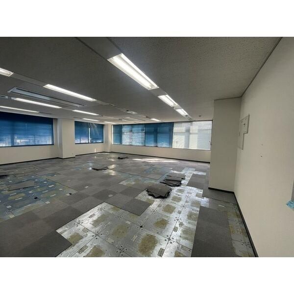 �y���ʏ��z�@