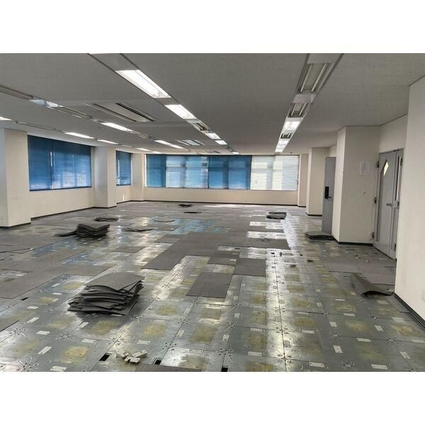 �y���̑��ݔ��z�@