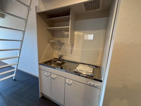 �y�L�b�`���z�@