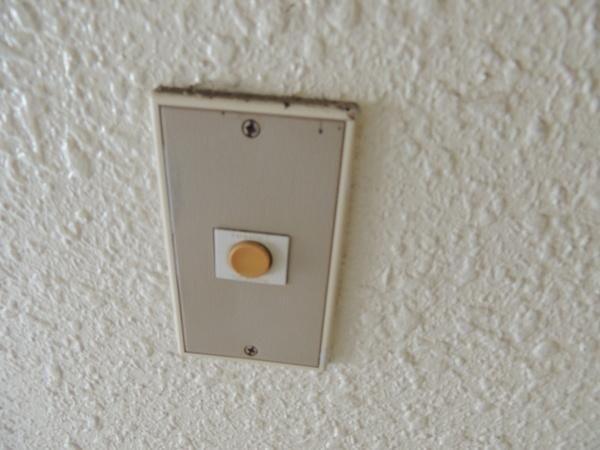 �y�Z�L�����e�B�z�@���d�l�ʐ^