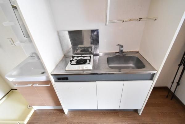 �y�L�b�`���z�@