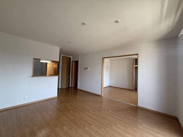 �y�����E���r���O�z�@���d�l�ʐ^