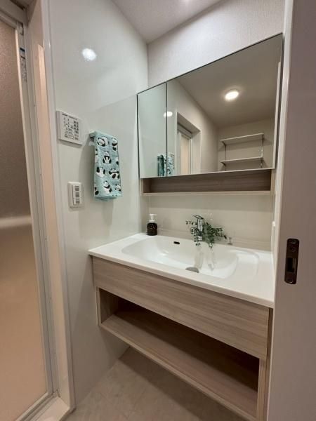 �y���ʏ��z�@