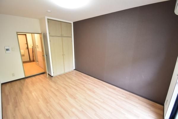 �y�����E���r���O�z�@���������ʎ���