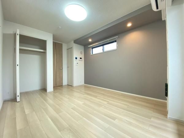 �y���[�z�@