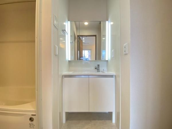 �y���ʏ��z�@