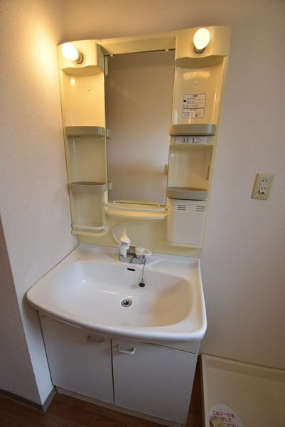 �y���ʏ��z�@