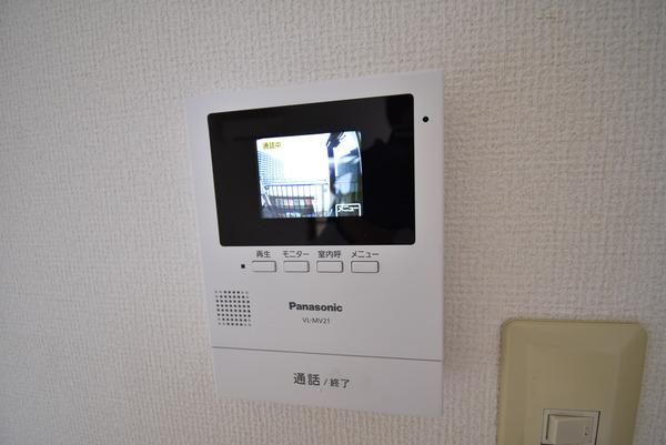 �y�Z�L�����e�B�z�@���������ʎ���