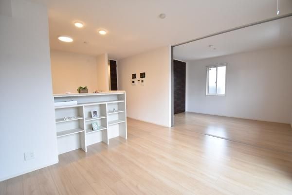 �y�����E���r���O�z�@���d�l�ʐ^