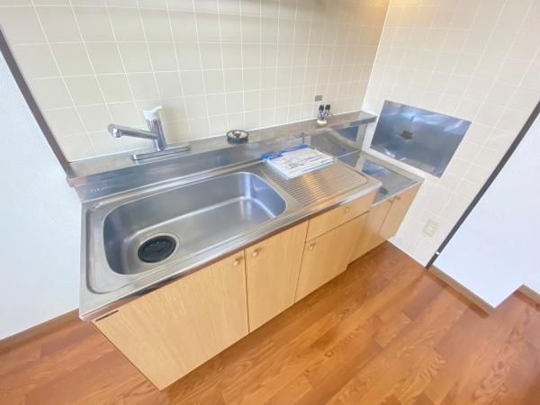 �y�L�b�`���z�@