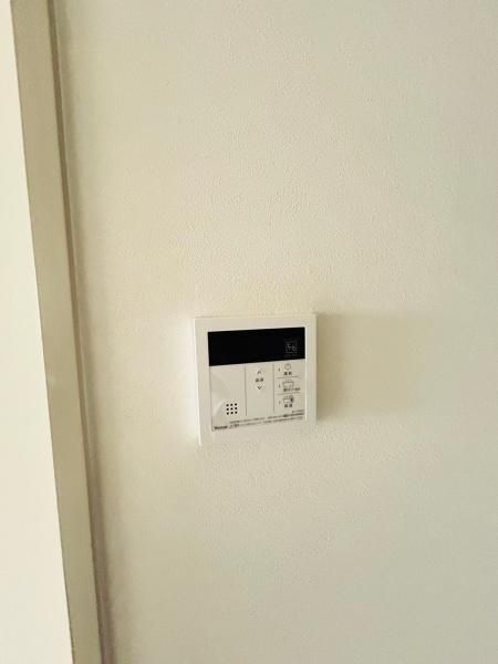 �y���̑��ݔ��z�@