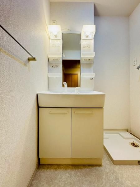 �y���ʏ��z�@