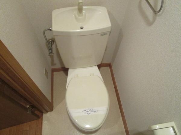 �y�g�C���z�@���d�l�ʐ^