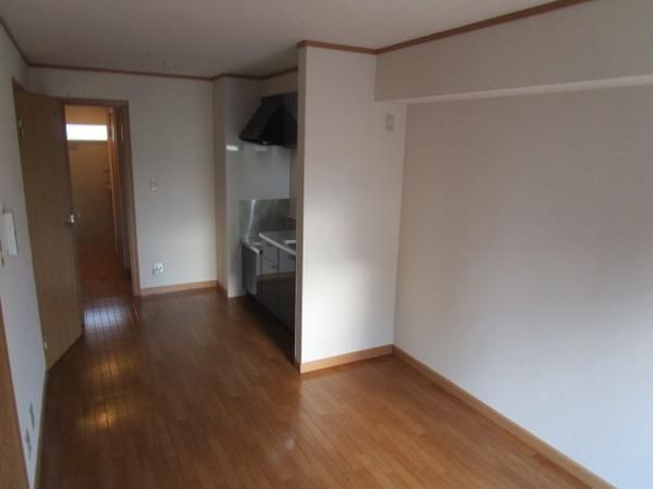 �y�����E���r���O�z�@���d�l�ʐ^