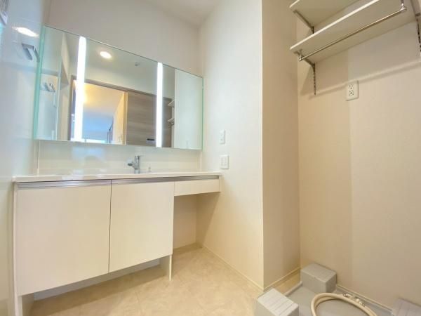 �y���ʏ��z�@