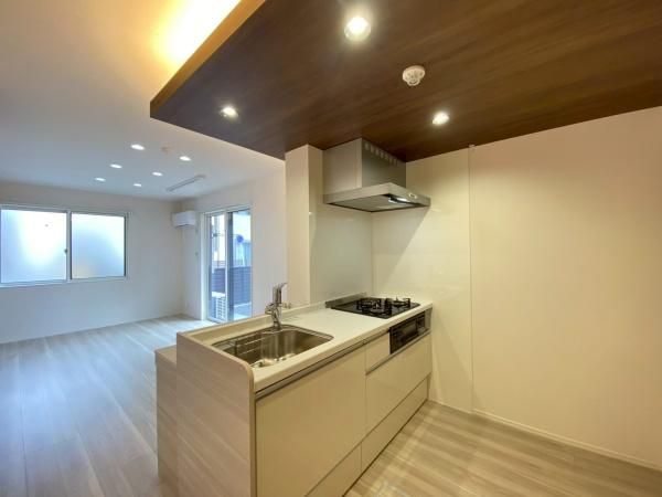 �y�L�b�`���z�@