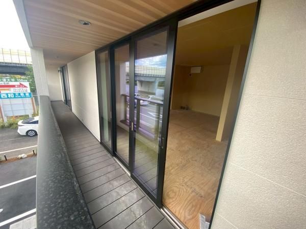 �y�G���g�����X�z�@