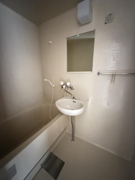 �y���ʏ��z�@