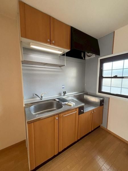 �y�L�b�`���z�@