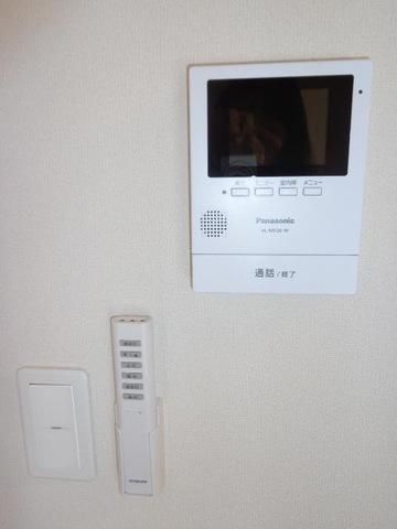 �y�Z�L�����e�B�z�@���������ʎ���