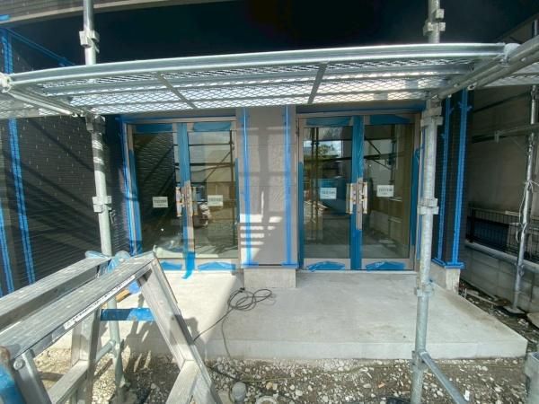 �y�G���g�����X�z�@