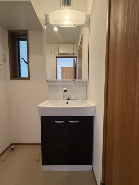 �y���ʏ��z�@