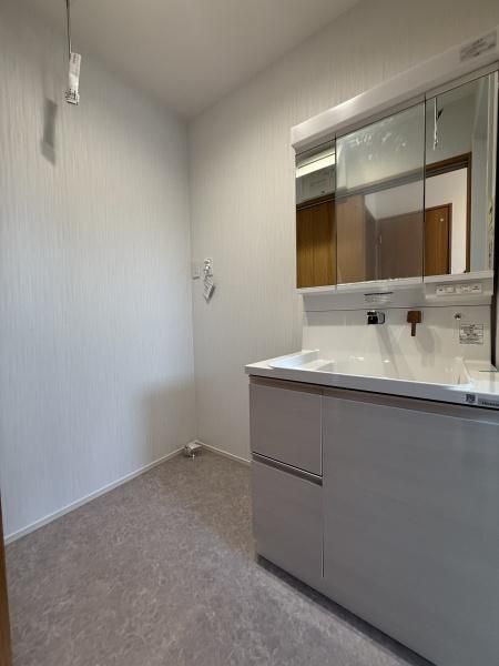 �y���ʏ��z�@