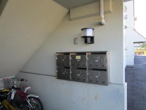 �y���̑��ݔ��z�@