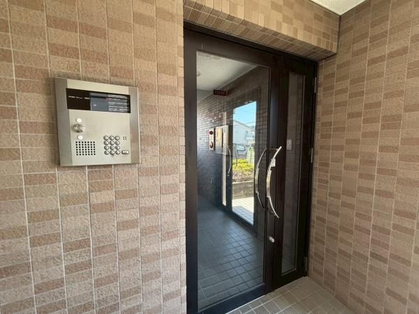 �y�G���g�����X�z�@