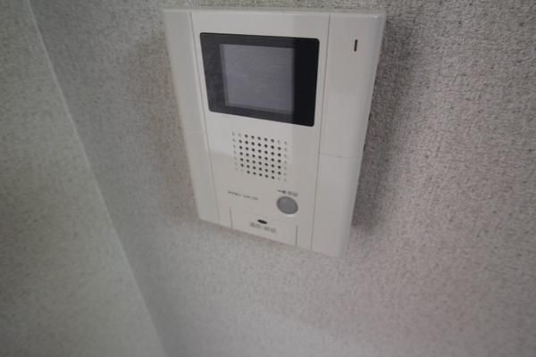 �y�Z�L�����e�B�z�@���d�l�ʐ^