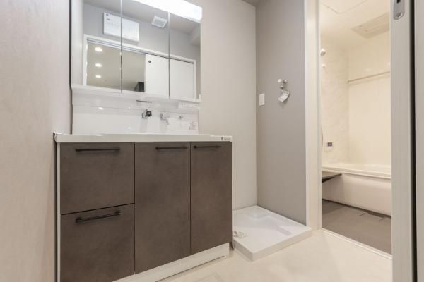 �y���ʏ��z�@