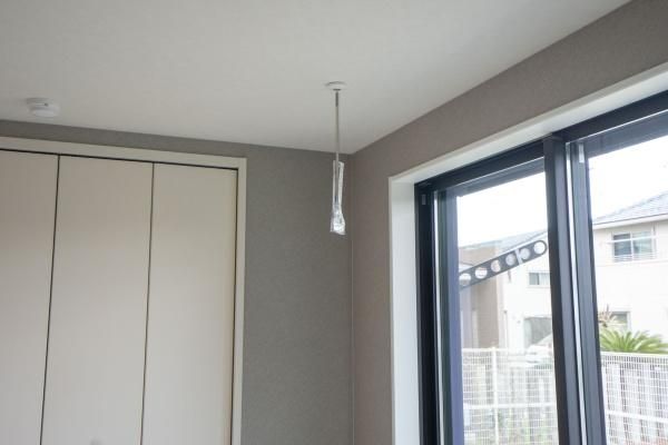 �y�����E���r���O�z�@