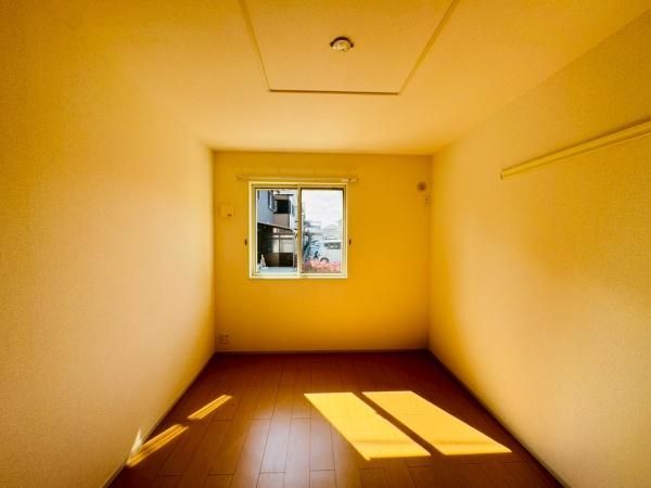 �y���̑������E�X�y�[�X�z�@