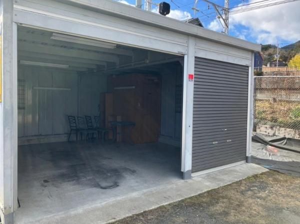 �y�����E���r���O�z�@