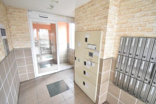 �y�G���g�����X�z�@