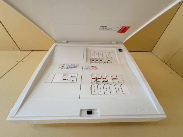 �y���̑��ݔ��z�@