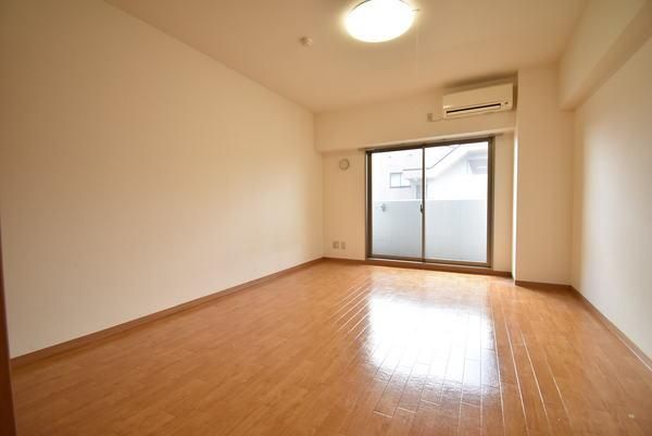 �y�����E���r���O�z�@���d�l�ʐ^