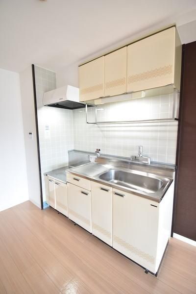 �y�L�b�`���z�@���������ʎ���