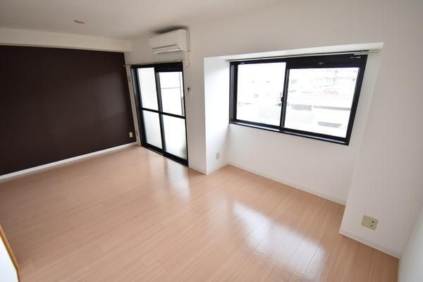 �y���̑������E�X�y�[�X�z�@���������ʎ���