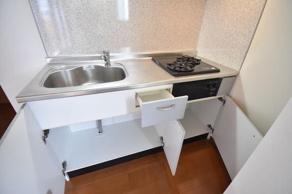 �y�L�b�`���z�@