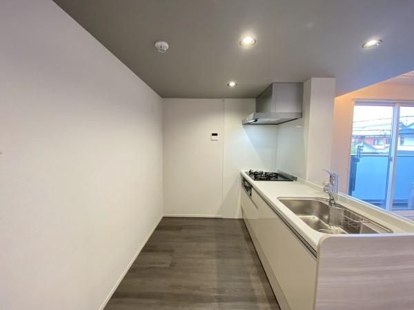 �y�L�b�`���z�@