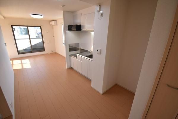 �y�����E���r���O�z�@���d�l�ʐ^