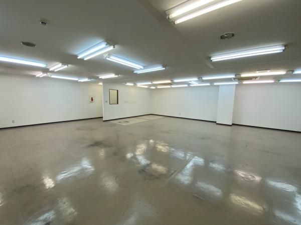 �y���̑������E�X�y�[�X�z�@