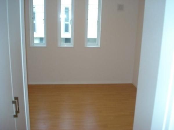 �y���̑������E�X�y�[�X�z�@