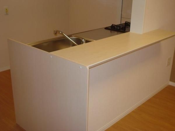 �y�L�b�`���z�@