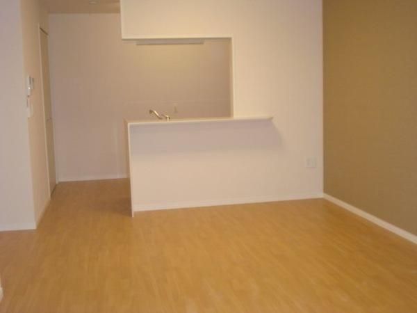 �y�����E���r���O�z�@