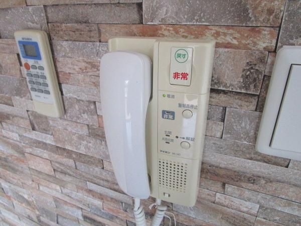 �y�Z�L�����e�B�z�@���������ʎ���