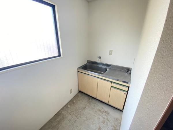 �y�L�b�`���z�@